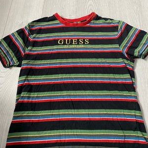 GUESS t-shirt